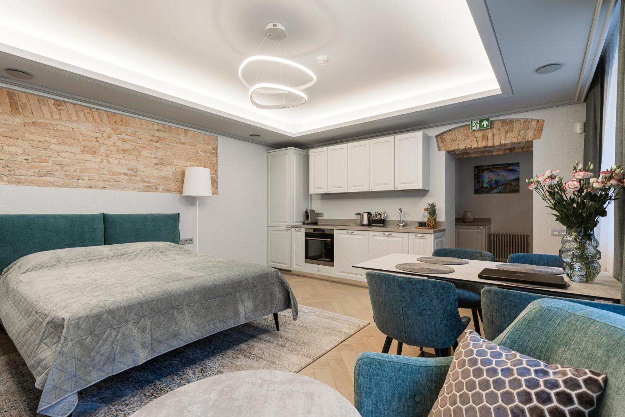 #Stayhere - Modern Luxury Apartments In The Heart Of Old Town Вильнюс Экстерьер фото