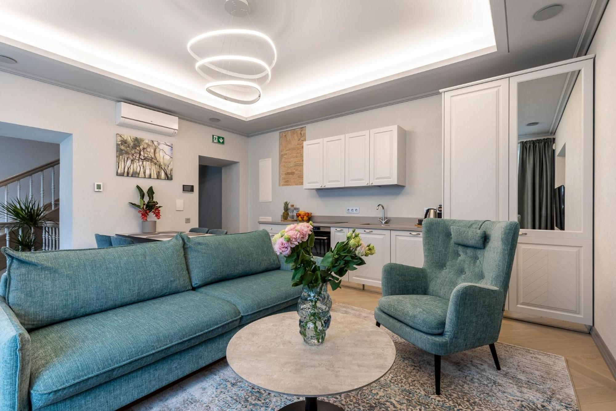 #Stayhere - Modern Luxury Apartments In The Heart Of Old Town Вильнюс Экстерьер фото